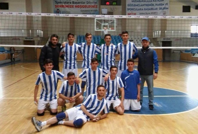 "AYDINTEPE'NİN YILDIZ  VOLEYBOLCULARI"...